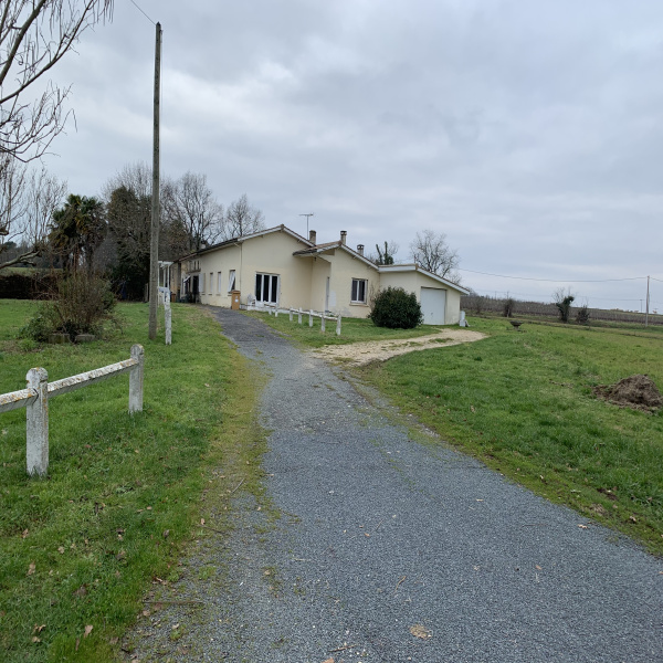 Offres de vente Maison Bayas 33230