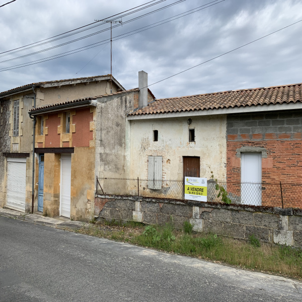 Offres de vente Maison Saint-Martin-de-Coux 17360